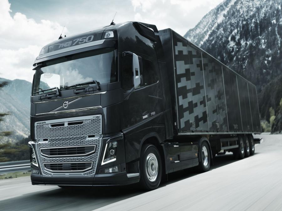  Volvo FH16 750 4x2 2012 года  (фото 13 из 18)
